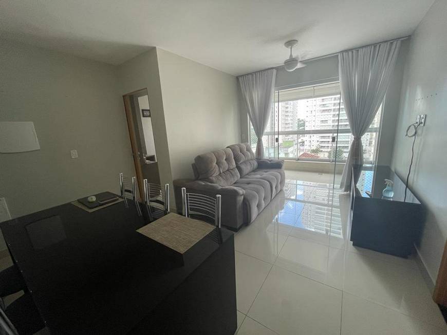 Foto 4 de Apartamento com 3 Quartos à venda, 74m² em Jardim Goiás, Goiânia