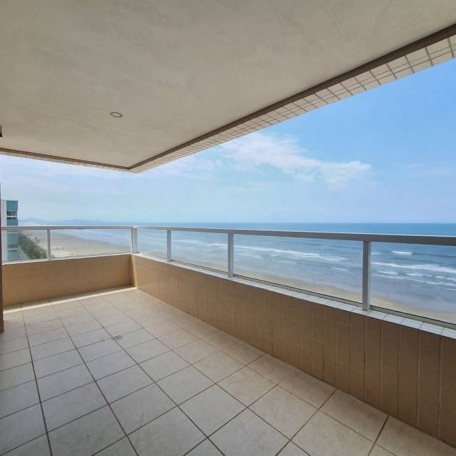 Foto 1 de Apartamento com 3 Quartos à venda, 127m² em Jardim Imperador, Praia Grande