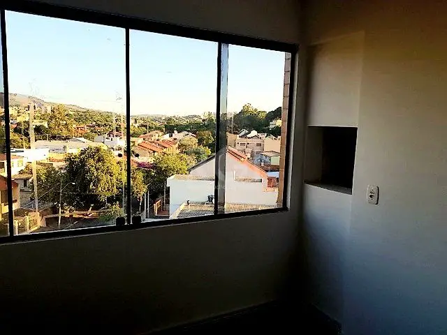 Foto 1 de Apartamento com 3 Quartos à venda, 80m² em Jardim Itú Sabará, Porto Alegre