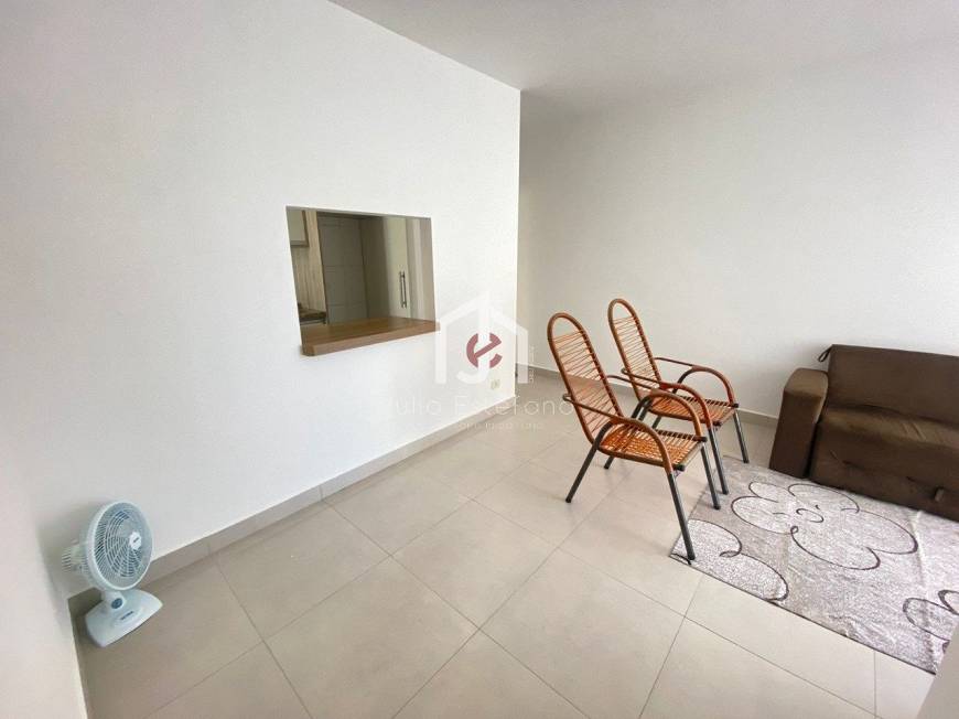 Foto 2 de Apartamento com 3 Quartos para alugar, 82m² em Jardim Jaraguá, Taubaté