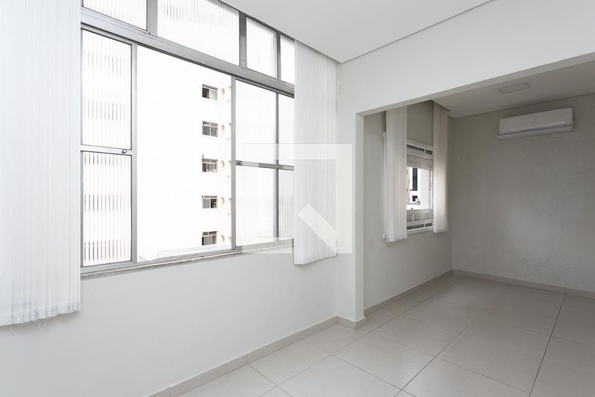Foto 1 de Apartamento com 3 Quartos para alugar, 65m² em Jardim Paulista, São Paulo