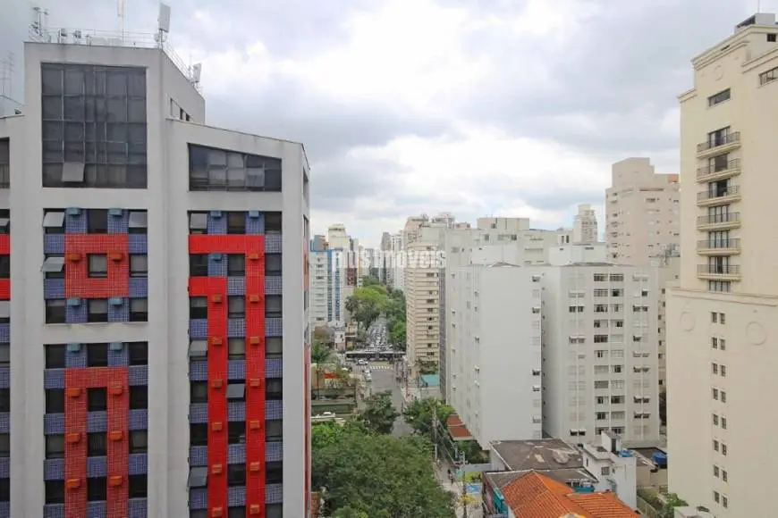 Foto 4 de Apartamento com 3 Quartos à venda, 153m² em Jardim Paulista, São Paulo