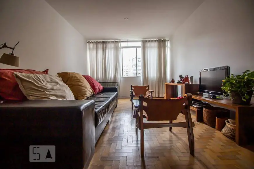 Foto 2 de Apartamento com 3 Quartos para alugar, 170m² em Jardim Paulista, São Paulo