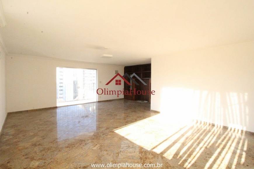 Foto 1 de Apartamento com 3 Quartos para alugar, 240m² em Jardim Paulista, São Paulo
