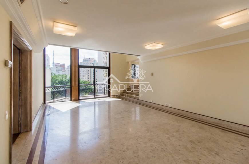 Foto 1 de Apartamento com 3 Quartos para alugar, 258m² em Jardim Paulista, São Paulo