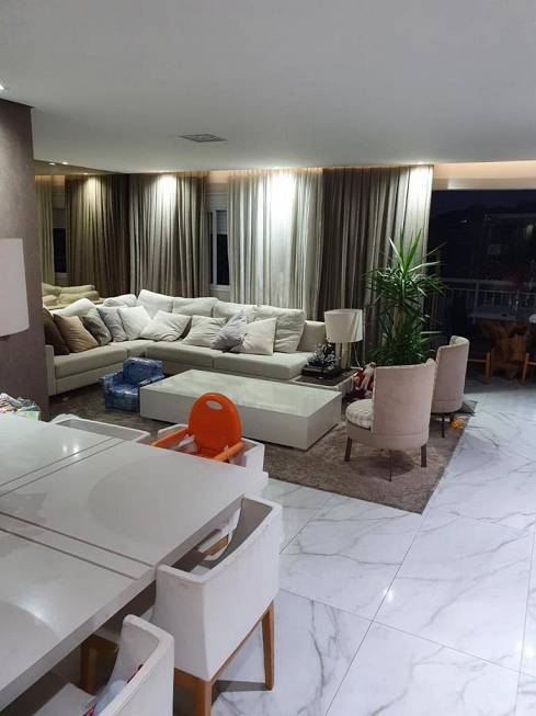 Foto 2 de Apartamento com 3 Quartos para alugar, 122m² em Jardim Vazani, São Paulo
