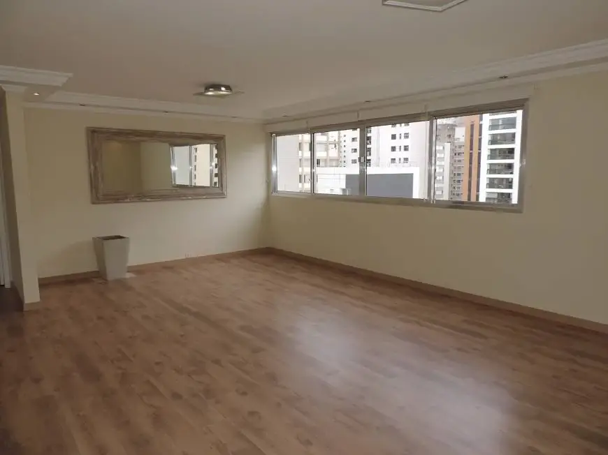 Foto 1 de Apartamento com 3 Quartos para alugar, 140m² em Jardins, São Paulo