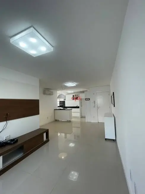 Foto 2 de Apartamento com 3 Quartos para alugar, 96m² em Jurerê, Florianópolis