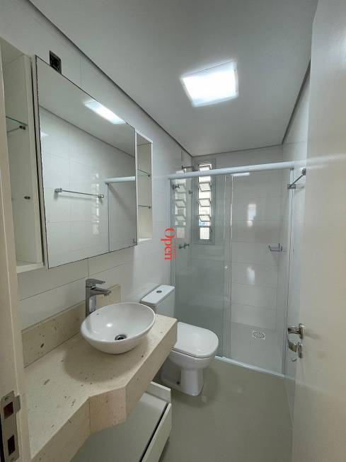 Foto 4 de Apartamento com 3 Quartos para alugar, 96m² em Jurerê, Florianópolis