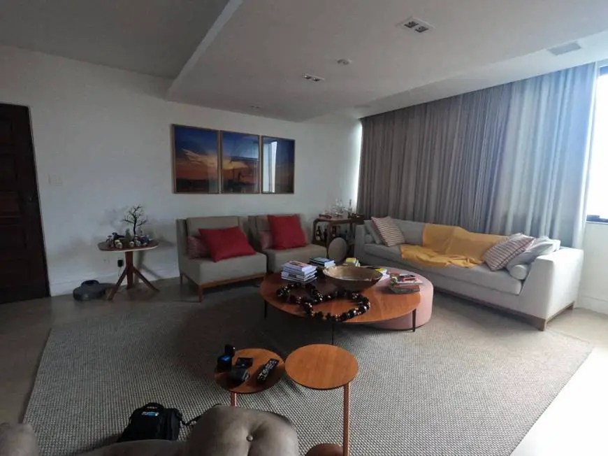 Foto 1 de Apartamento com 3 Quartos à venda, 162m² em Ladeira da Barra, Salvador