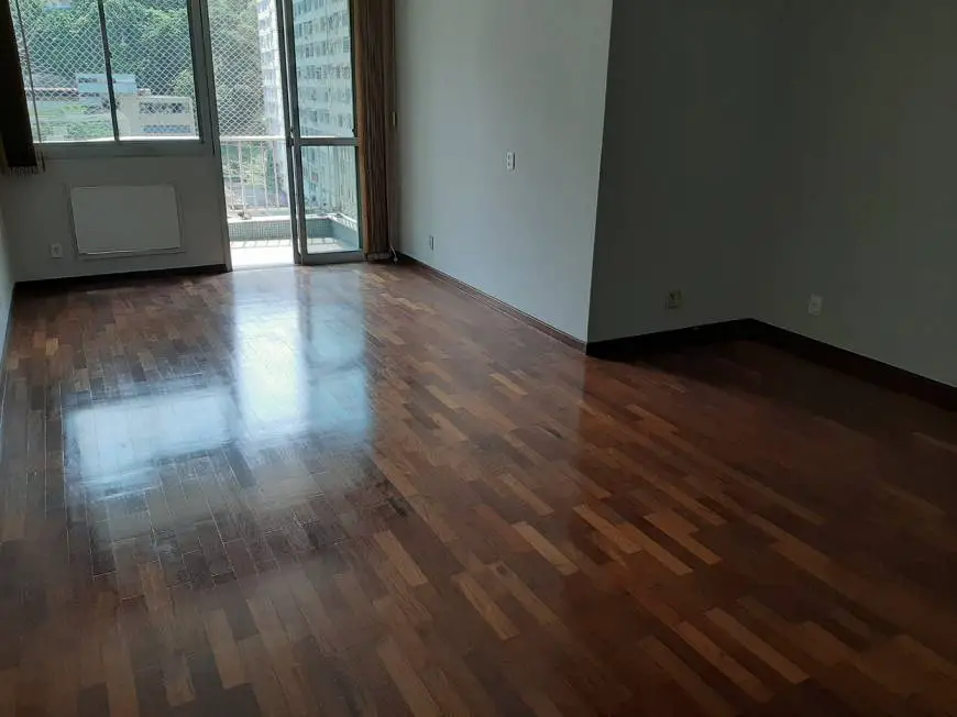 Foto 1 de Apartamento com 3 Quartos à venda, 126m² em Laranjeiras, Rio de Janeiro