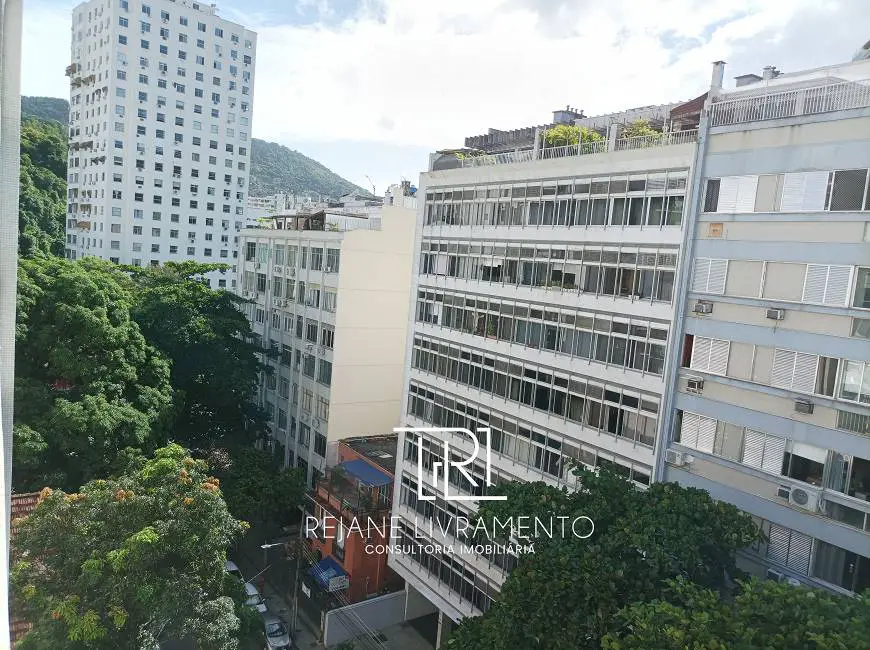 Foto 4 de Apartamento com 3 Quartos à venda, 88m² em Laranjeiras, Rio de Janeiro