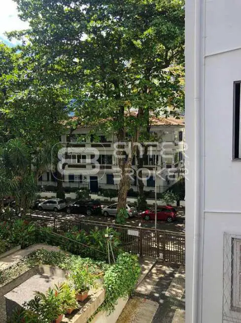 Foto 1 de Apartamento com 3 Quartos à venda, 110m² em Leblon, Rio de Janeiro