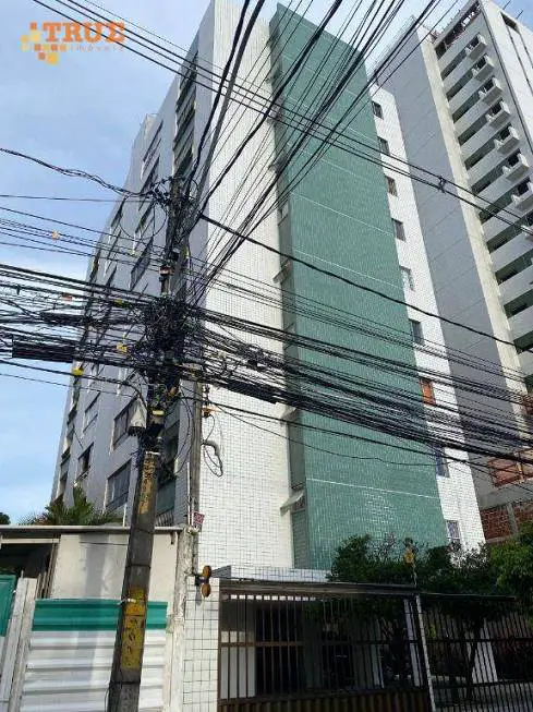 Foto 1 de Apartamento com 3 Quartos para alugar, 110m² em Madalena, Recife