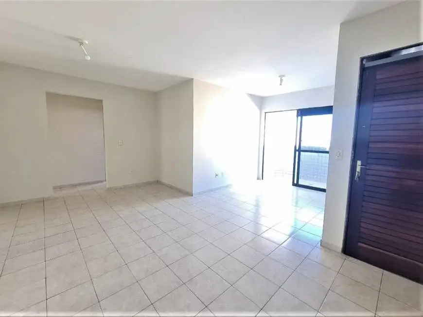 Foto 3 de Apartamento com 3 Quartos à venda, 112m² em Manaíra, João Pessoa