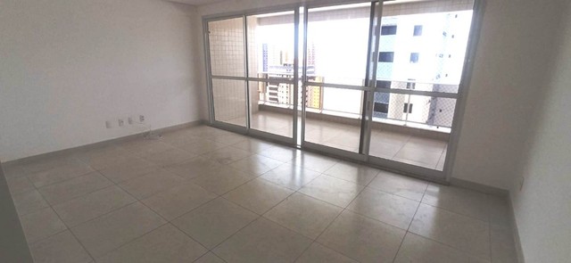 Foto 3 de Apartamento com 3 Quartos à venda, 122m² em Manaíra, João Pessoa