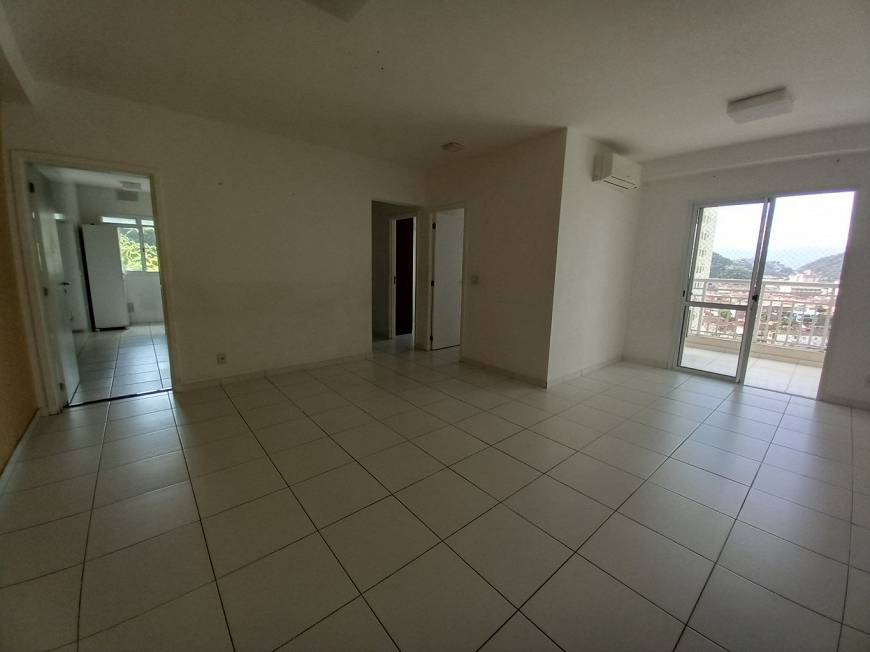 Foto 1 de Apartamento com 3 Quartos para venda ou aluguel, 83m² em Marapé, Santos