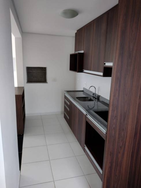 Foto 2 de Apartamento com 3 Quartos à venda, 79m² em Marechal Rondon, Canoas