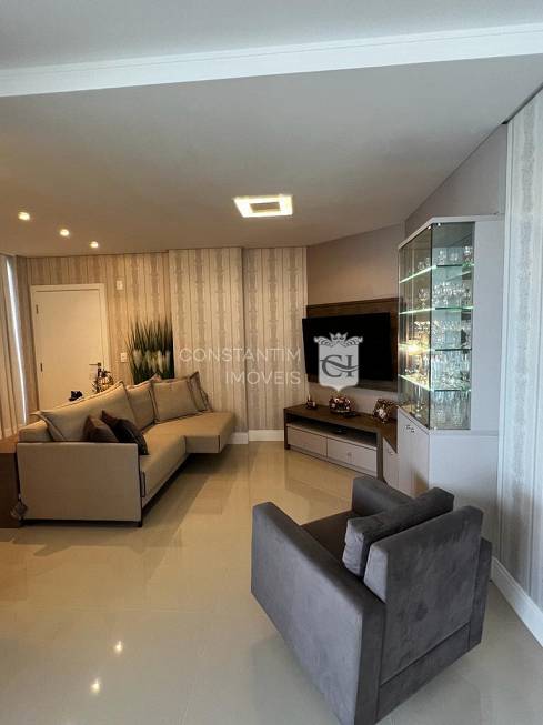 Foto 1 de Apartamento com 3 Quartos para alugar, 129m² em Meia Praia, Itapema