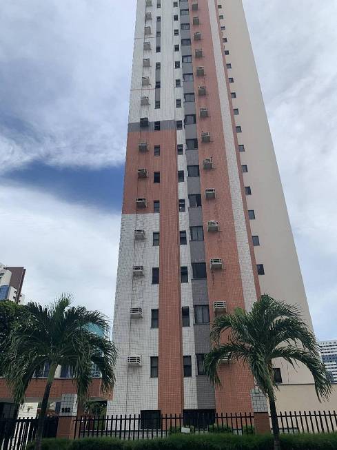 Foto 1 de Apartamento com 3 Quartos à venda, 107m² em Meireles, Fortaleza