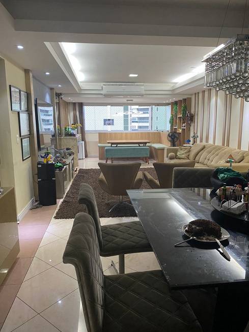 Foto 1 de Apartamento com 3 Quartos à venda, 145m² em Meireles, Fortaleza