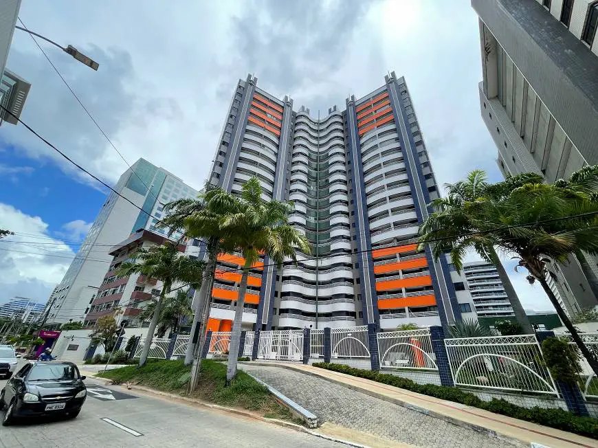 Foto 1 de Apartamento com 3 Quartos à venda, 70m² em Meireles, Fortaleza