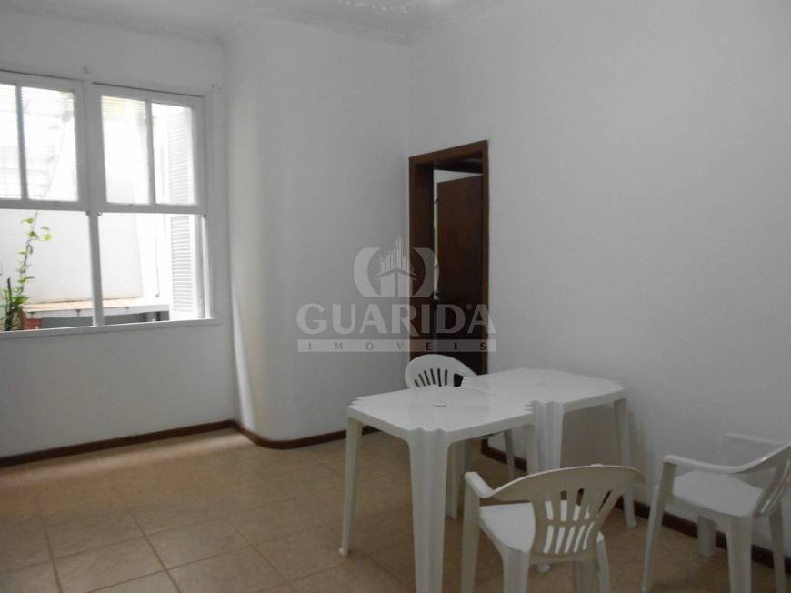 Foto 5 de Apartamento com 3 Quartos à venda, 79m² em Menino Deus, Porto Alegre