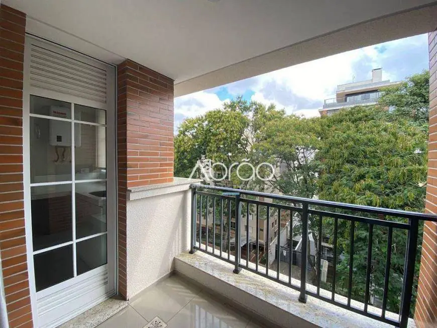 Foto 1 de Apartamento com 3 Quartos à venda, 85m² em Mercês, Curitiba