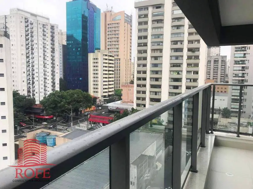 Foto 1 de Apartamento com 3 Quartos para alugar, 115m² em Moema, São Paulo