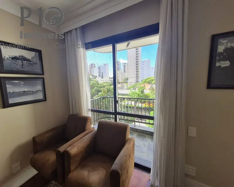 Foto 3 de Apartamento com 3 Quartos à venda, 137m² em Moema, São Paulo