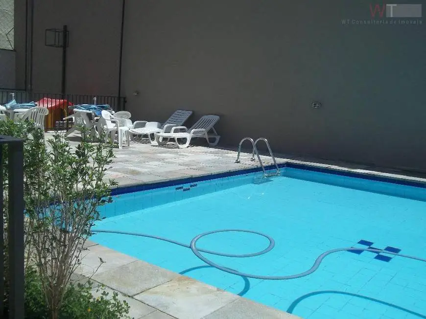 Foto 2 de Apartamento com 3 Quartos para alugar, 80m² em Moema, São Paulo