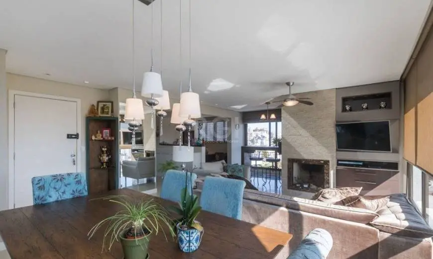 Foto 5 de Apartamento com 3 Quartos à venda, 130m² em Mont' Serrat, Porto Alegre