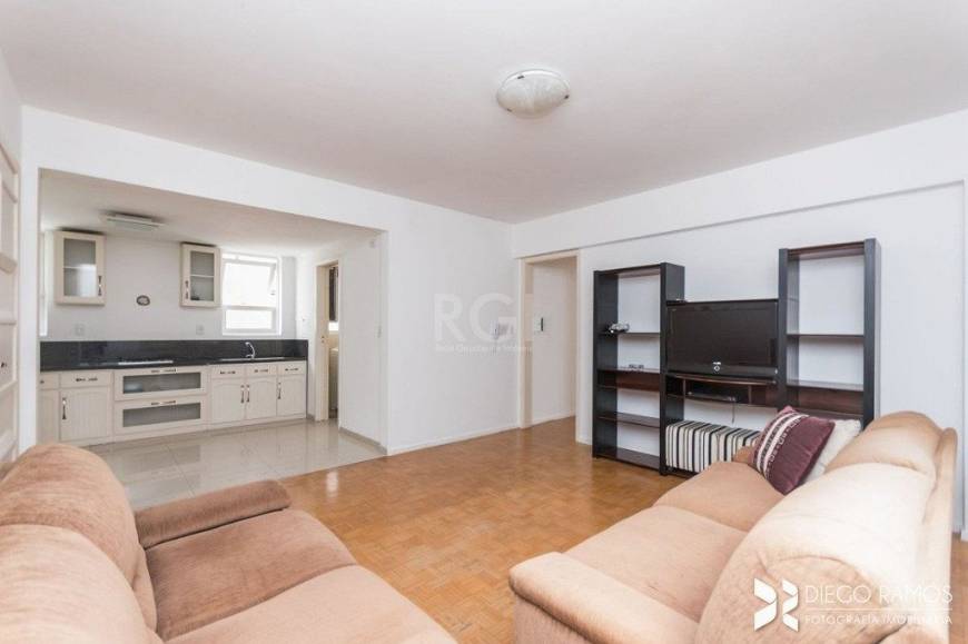Foto 1 de Apartamento com 3 Quartos à venda, 76m² em Mont' Serrat, Porto Alegre