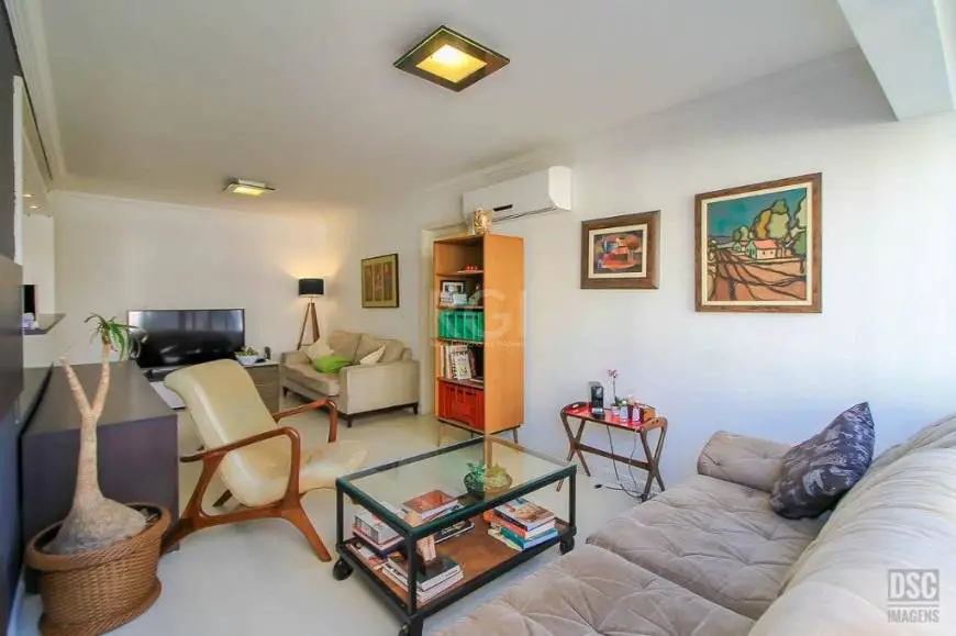 Foto 1 de Apartamento com 3 Quartos à venda, 88m² em Mont' Serrat, Porto Alegre