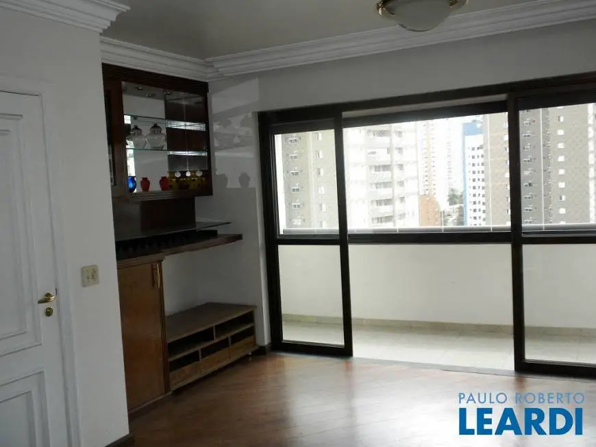Foto 1 de Apartamento com 3 Quartos à venda, 100m² em Morumbi, São Paulo