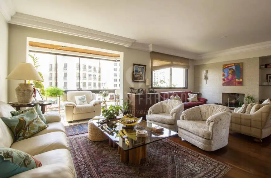 Foto 2 de Apartamento com 3 Quartos à venda, 226m² em Morumbi, São Paulo