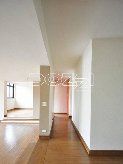 Foto 3 de Apartamento com 3 Quartos à venda, 236m² em Morumbi, São Paulo