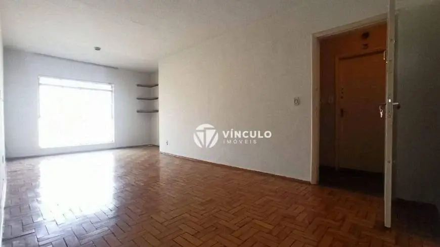 Foto 2 de Apartamento com 3 Quartos para alugar, 117m² em Olinda, Uberaba