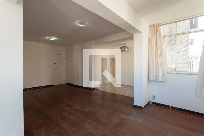 Foto 5 de Apartamento com 3 Quartos para alugar, 190m² em Ondina, Salvador