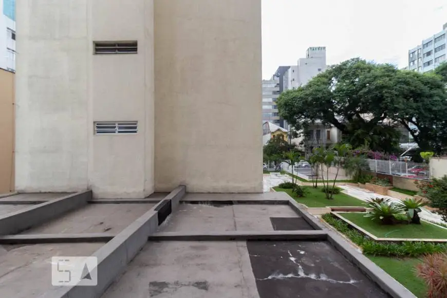 Foto 5 de Apartamento com 3 Quartos para alugar, 124m² em Paraíso, São Paulo
