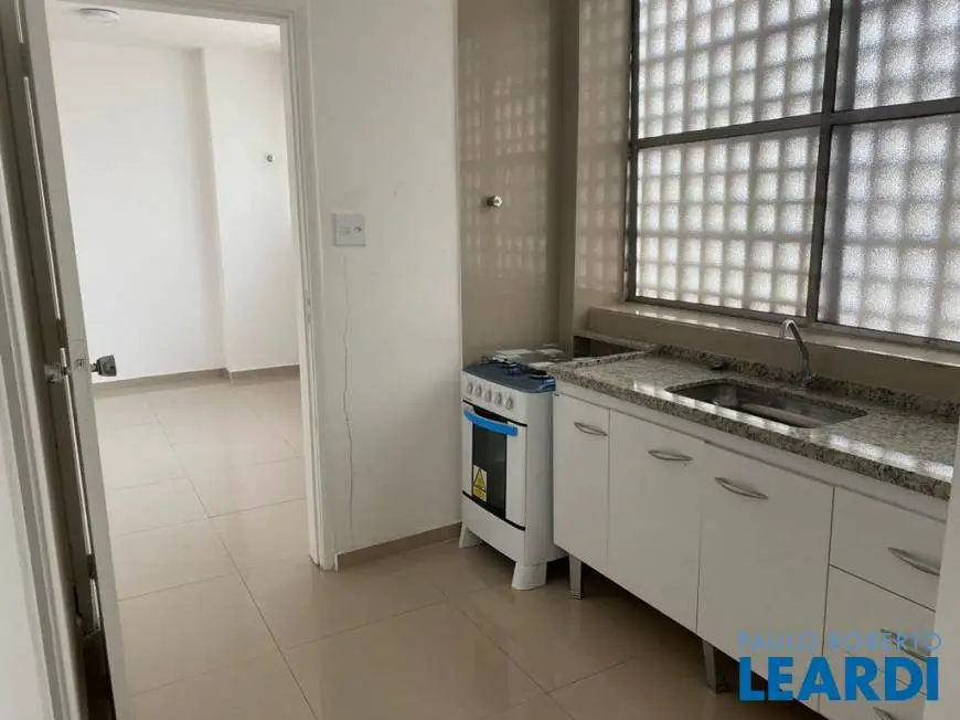 Foto 4 de Apartamento com 3 Quartos à venda, 136m² em Paraíso, São Paulo