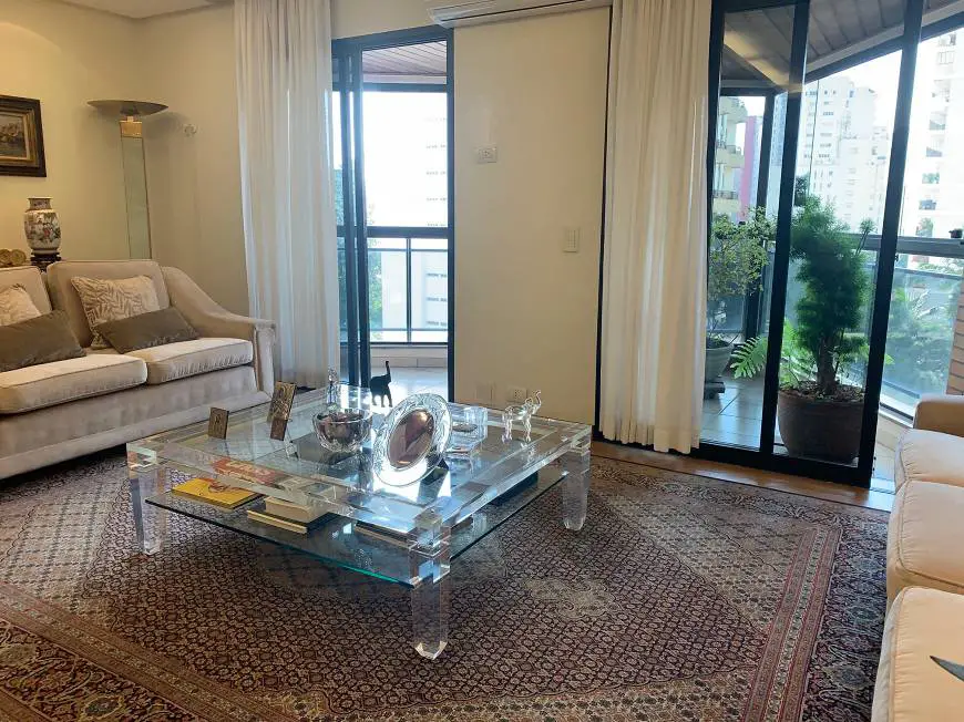 Foto 1 de Apartamento com 3 Quartos à venda, 155m² em Paraíso, São Paulo