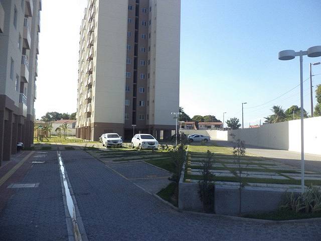 Foto 3 de Apartamento com 3 Quartos para alugar, 65m² em Parque Dois Irmãos, Fortaleza