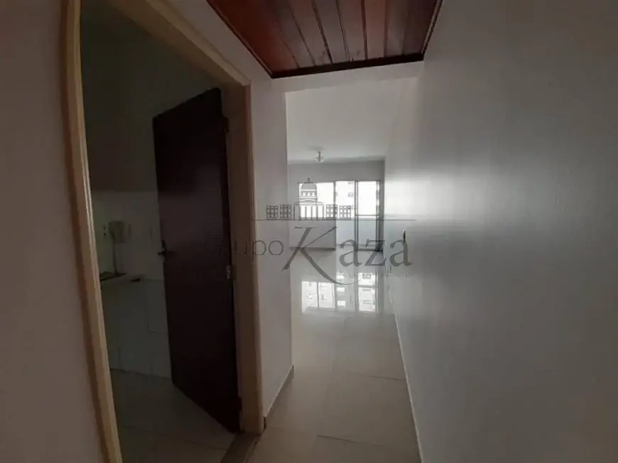 Foto 2 de Apartamento com 3 Quartos para alugar, 90m² em Parque Residencial Aquarius, São José dos Campos