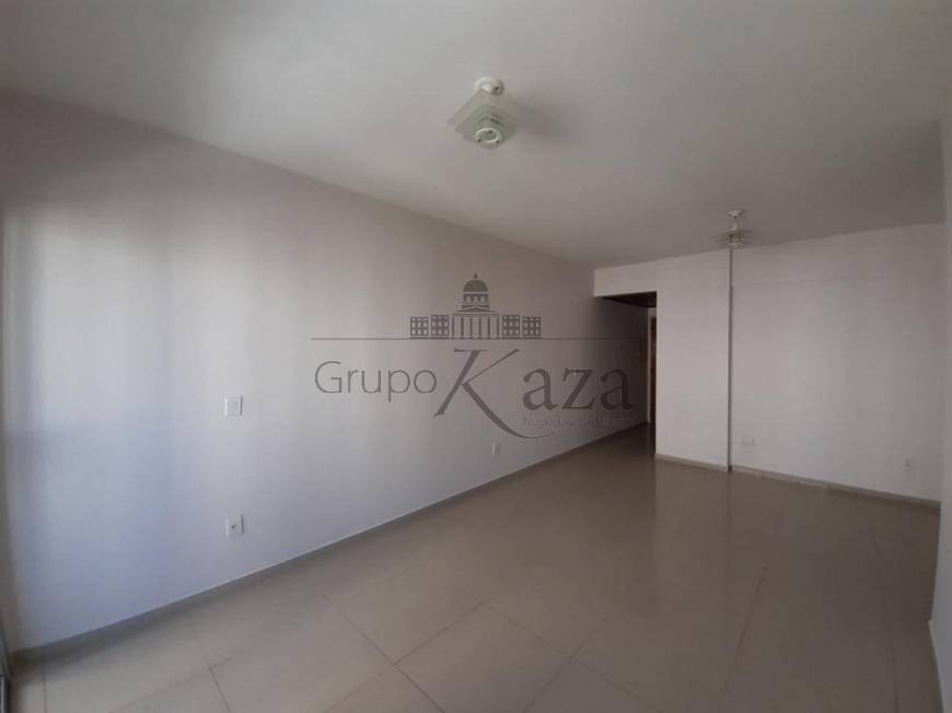 Foto 3 de Apartamento com 3 Quartos para alugar, 90m² em Parque Residencial Aquarius, São José dos Campos