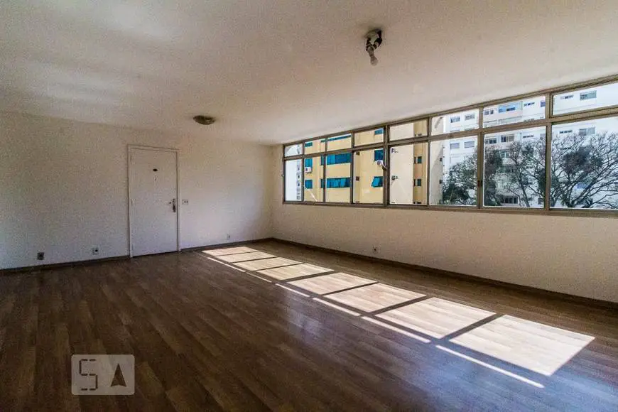 Foto 3 de Apartamento com 3 Quartos para alugar, 127m² em Perdizes, São Paulo