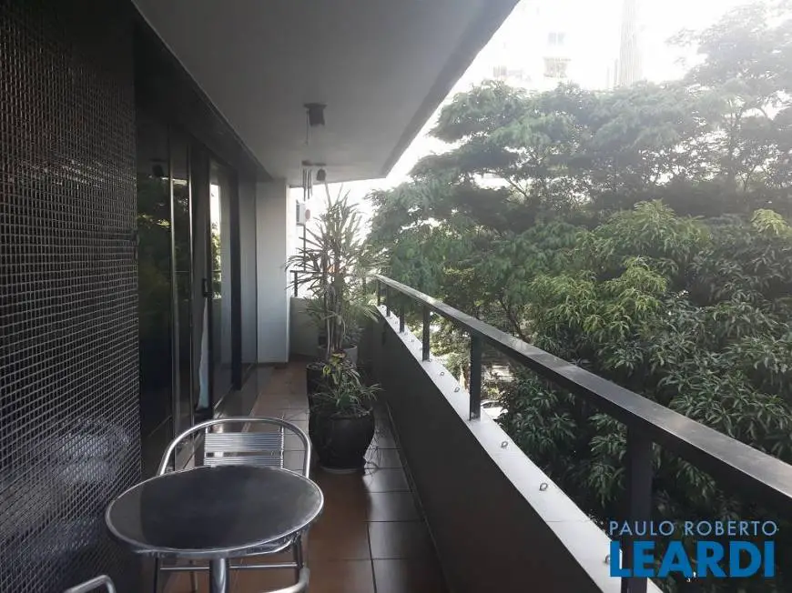 Foto 1 de Apartamento com 3 Quartos à venda, 156m² em Perdizes, São Paulo