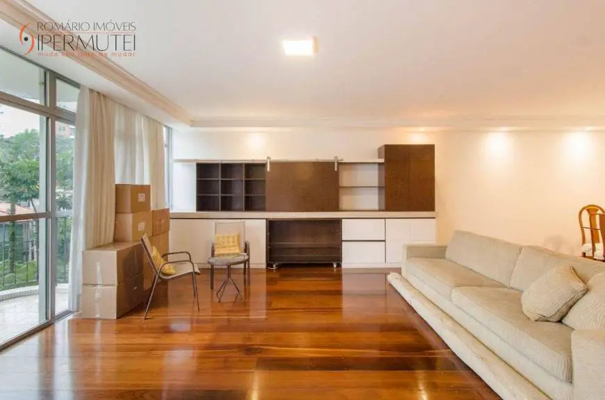 Foto 1 de Apartamento com 3 Quartos à venda, 230m² em Perdizes, São Paulo