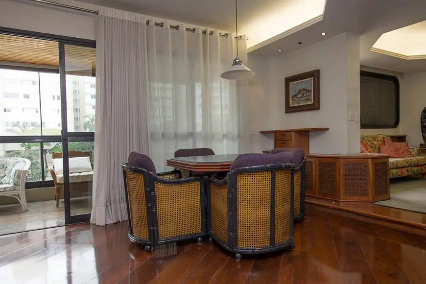 Foto 3 de Apartamento com 3 Quartos para alugar, 267m² em Perdizes, São Paulo