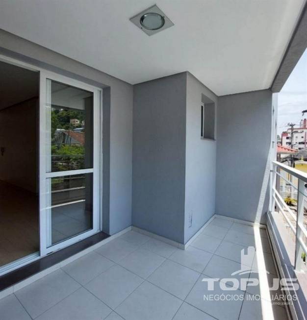 Foto 4 de Apartamento com 3 Quartos para alugar, 90m² em Petrópolis, Caxias do Sul